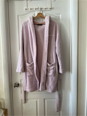 Women’s Bathrobe
